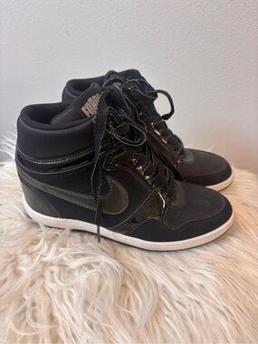 Black High-Top Women's Sneakers - Nike Force